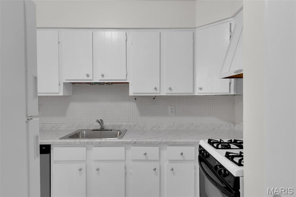 128 Shadalane Walk, Unit A Ballwin, MO 63011 - Photo 9 of 20