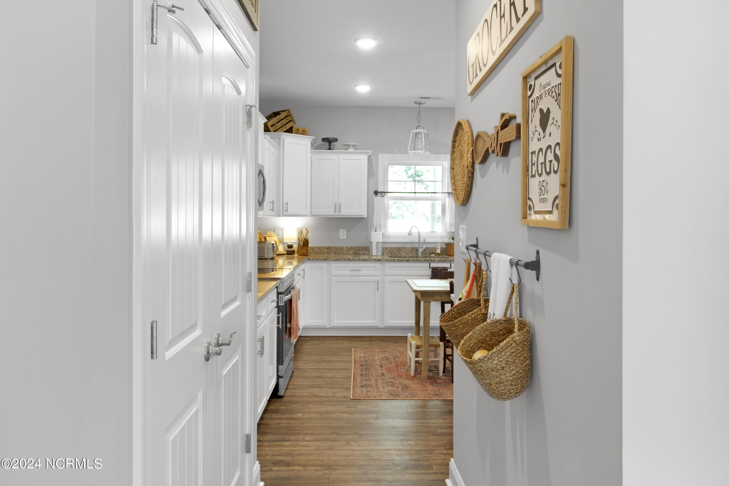 101 Ridge View Drive Jacksonville, NC 28540 - Photo 8 of 53 Pantry