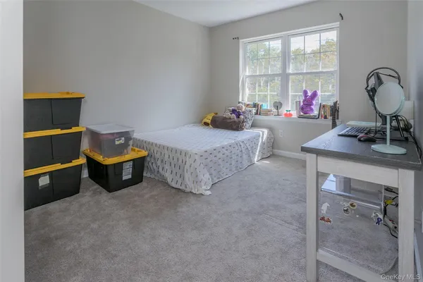 $2,900 | 423 Kings Highway, Warwick, NY 10990