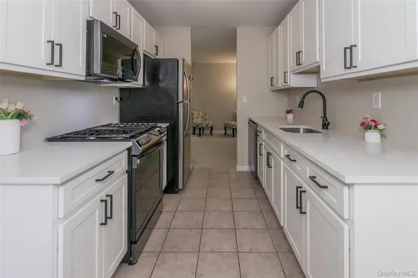 $2,900 | 423 Kings Highway, Warwick, NY 10990