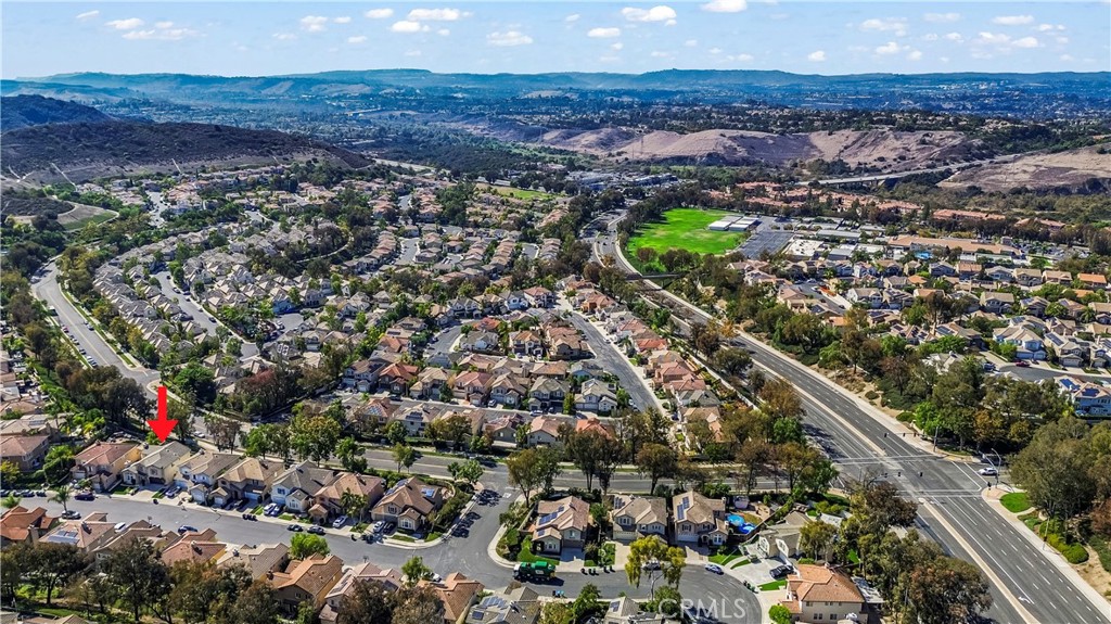 27 Rolling Ridge Rancho Santa Margarita, CA 92688 - Photo 35 of 42 a view of a city