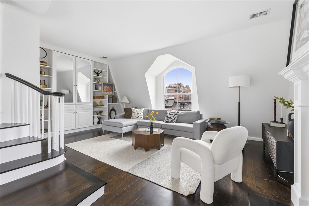 124 Beacon Street, Unit PH1 Boston, MA 02116 - Photo 1 of 15