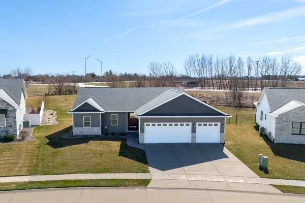 $445,000 | 761 Sweet Wood Lane, Blue Grass, IA 52726