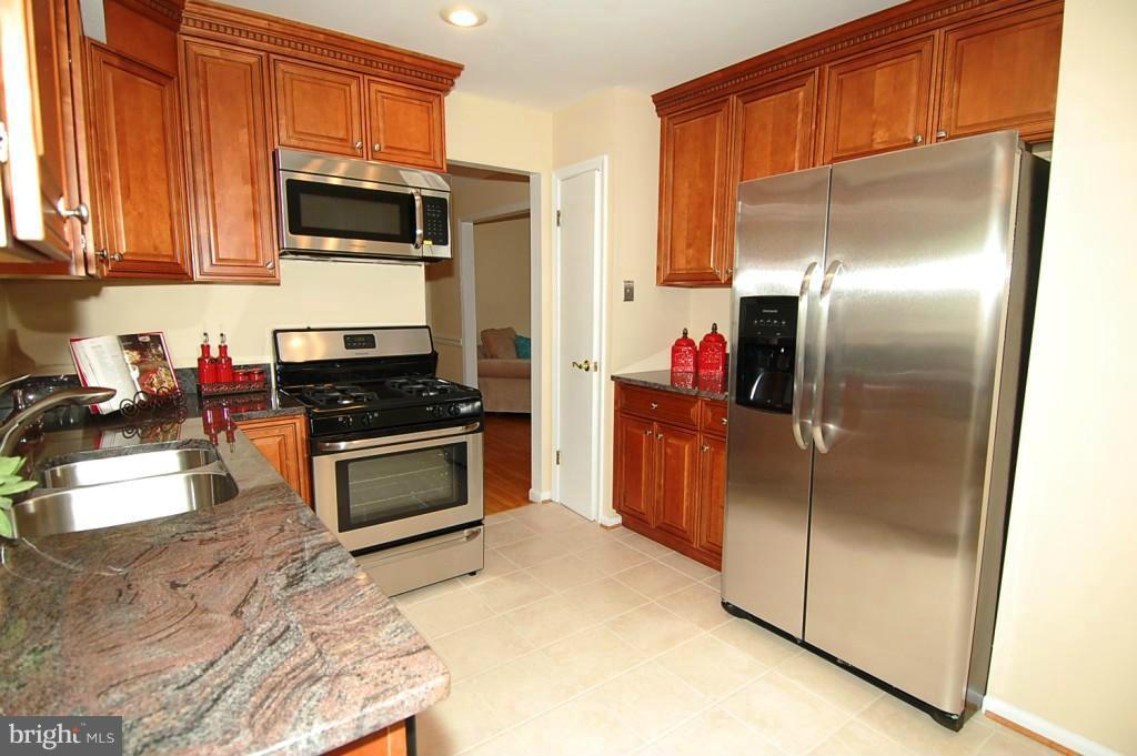 14113 Sturtevant Road Silver Spring, MD 20905 - Photo 10 of 30 A dream Kitchen