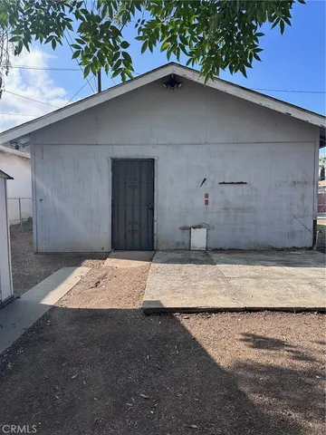 $520,000 | 946 Cedar Street, Corona, CA 92879