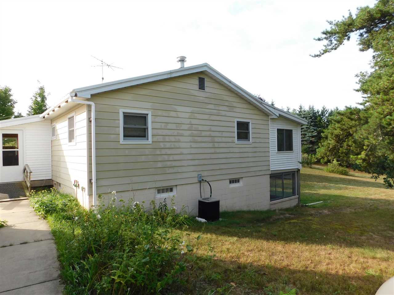 9957 Shively Road Fife Lake, MI 49633 - Photo 39 of 39 1852169-38.JPG