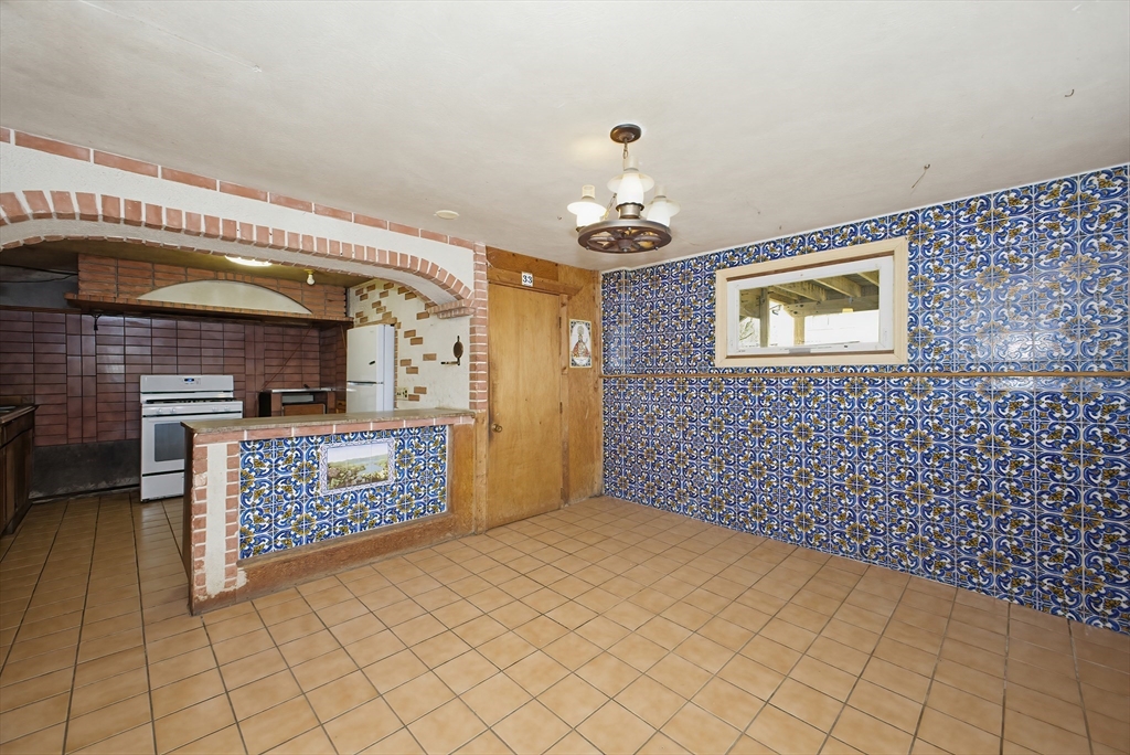 111 Almy Road Somerset, MA 02726 - Photo 24 of 42 a view of livingroom with furniture