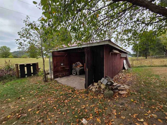$215,000 | 7610 North Prairie Road, Muscoda, WI 53573