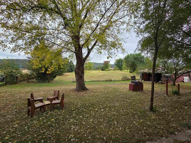 $215,000 | 7610 North Prairie Road, Muscoda, WI 53573