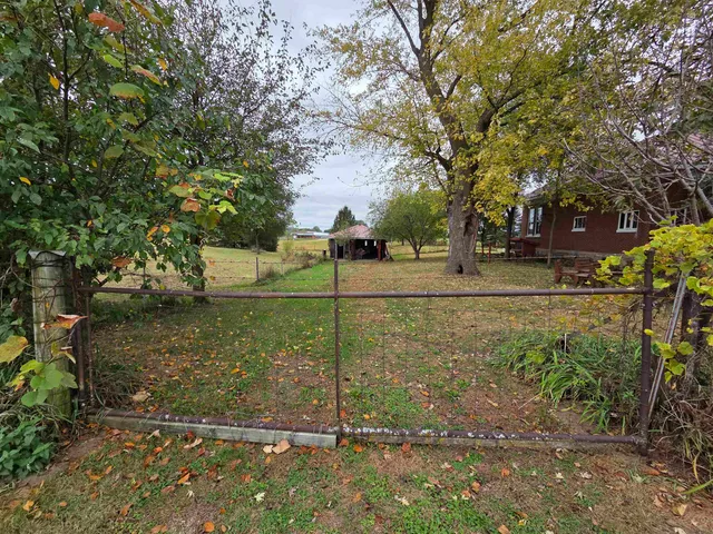 $215,000 | 7610 North Prairie Road, Muscoda, WI 53573