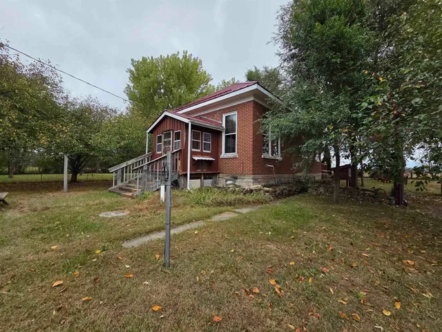 $215,000 | 7610 North Prairie Road, Muscoda, WI 53573