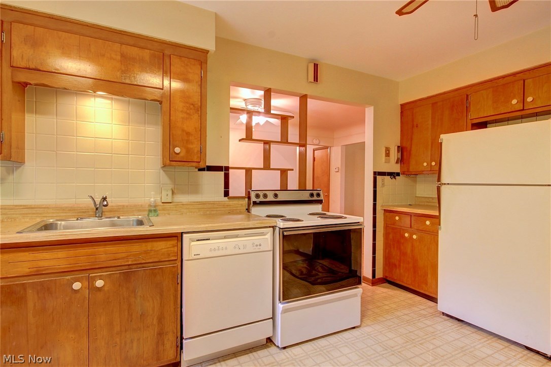 24038 Center Ridge Road Westlake, OH 44145 - Photo 10 of 26 Gallery Image 10