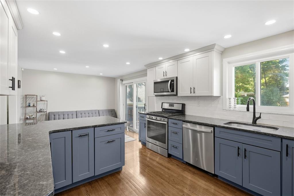 3941 Drexel Road Pittsburgh, PA 15212 - Photo 13 of 37 Gallery Image 13