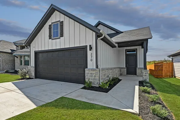 $299,990 | 270 Bendecido Loop, Elgin, TX 78621