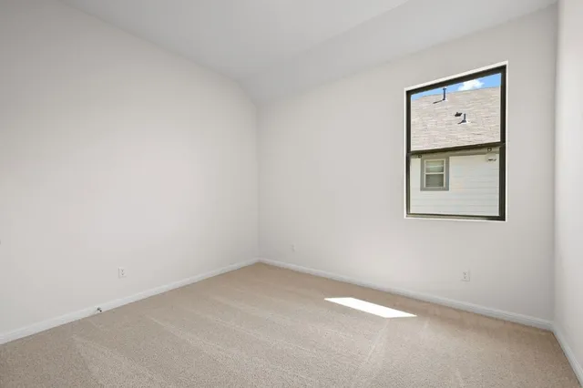 $286,900 | 270 Bendecido Loop, Elgin, TX 78621