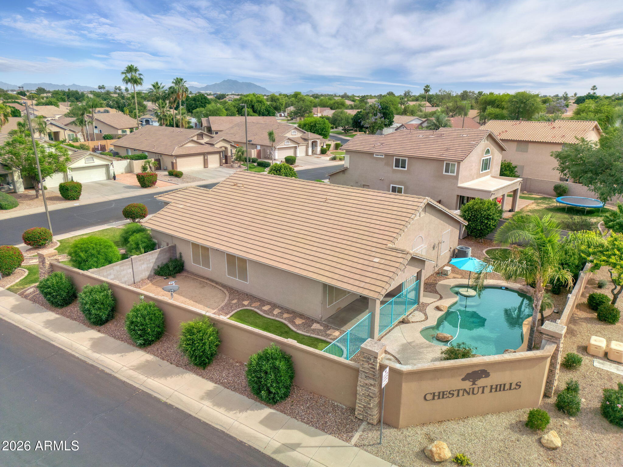 2054 South Marble Street Gilbert, AZ 85295 - Photo 5 of 28 2054 S Marble St