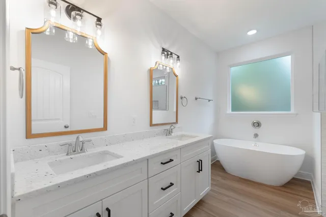 $449,900 | 6521 Schwab Drive, Pensacola, FL 32504