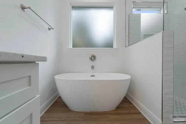 $449,900 | 6521 Schwab Drive, Pensacola, FL 32504