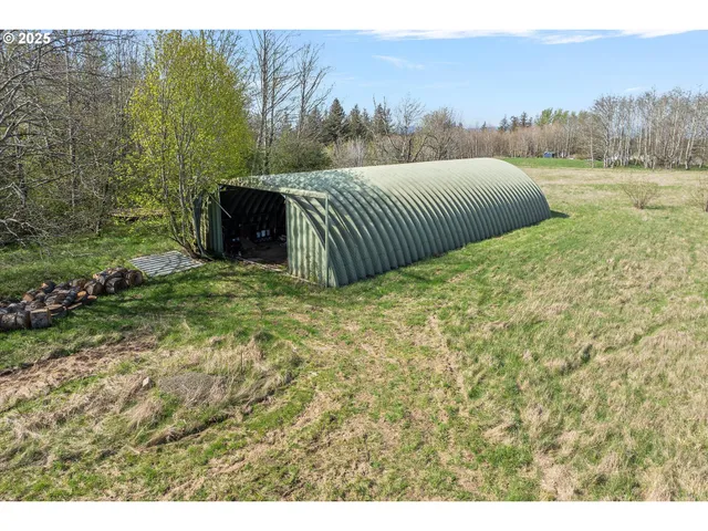a view of a garden with an outdoor space