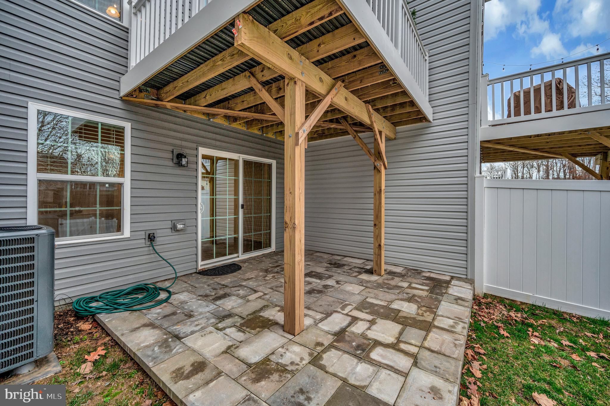 36075 Coyote Trail Locust Grove, VA 22508 - Photo 2 of 51