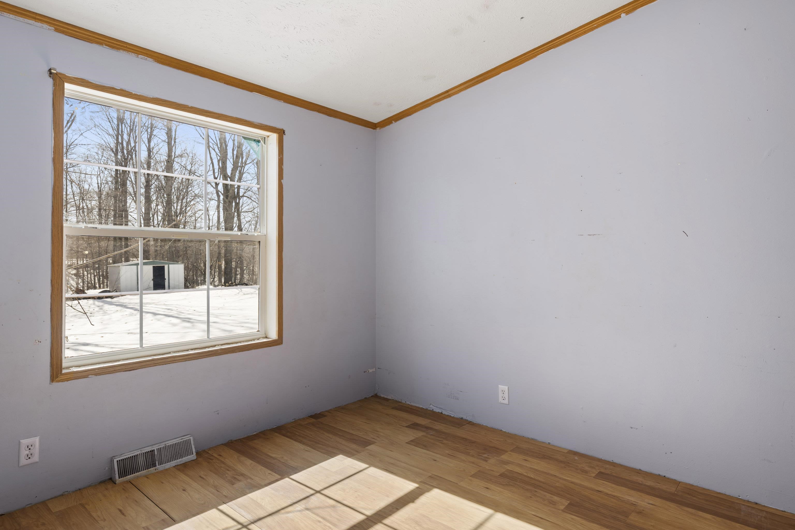 5283 Grace Road Benzonia, MI 49616 - Photo 16 of 29