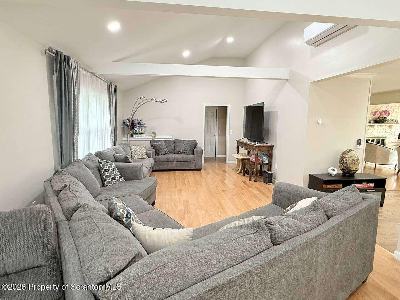 717 North Abington Road Clarks Summit, PA 18411 - Photo 41 of 50 Rudniy.40