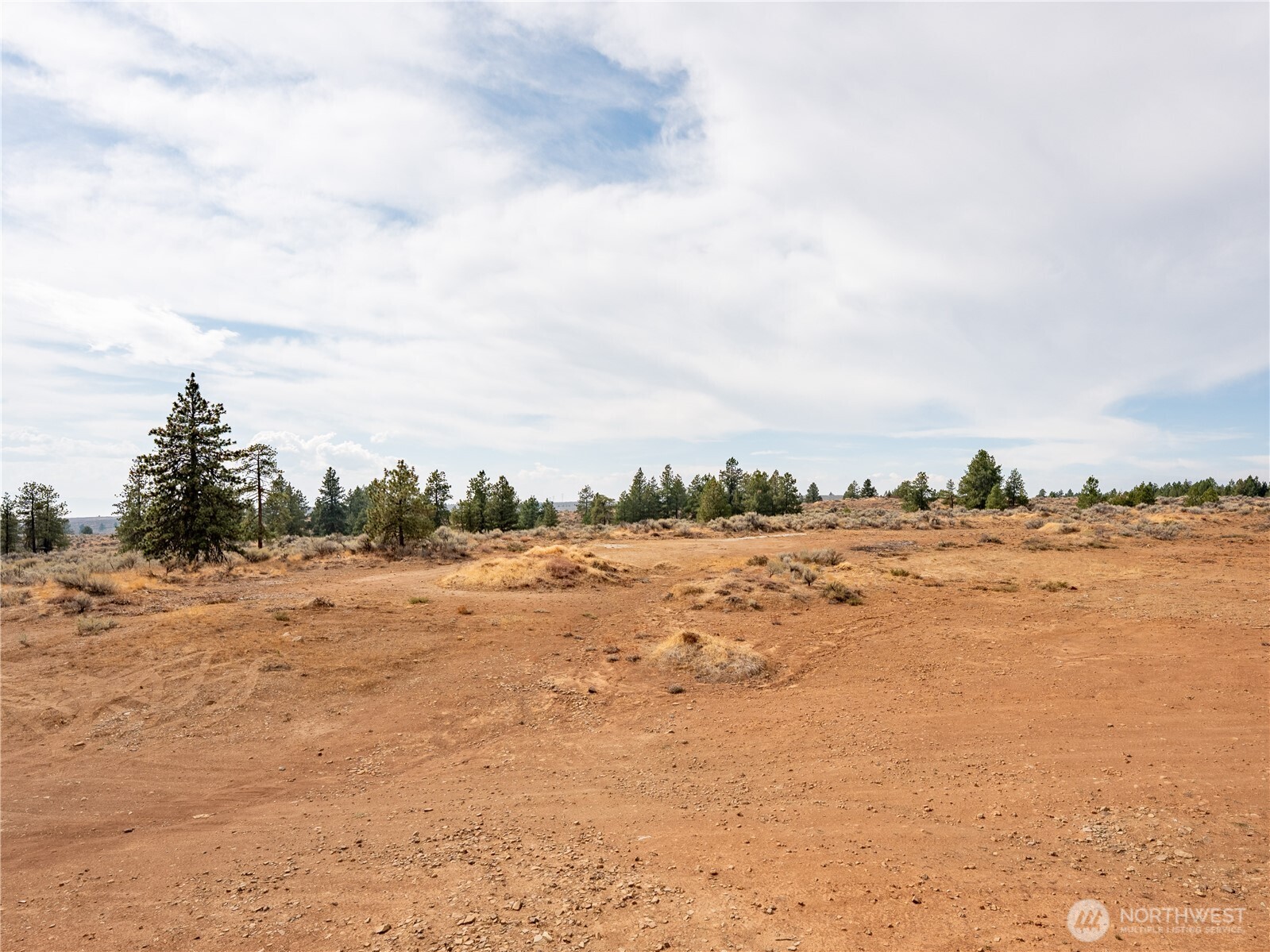 117 Hummingbird Road East Wenatchee, WA 98802 - Photo 39 of 40 a view of lake view and mountain