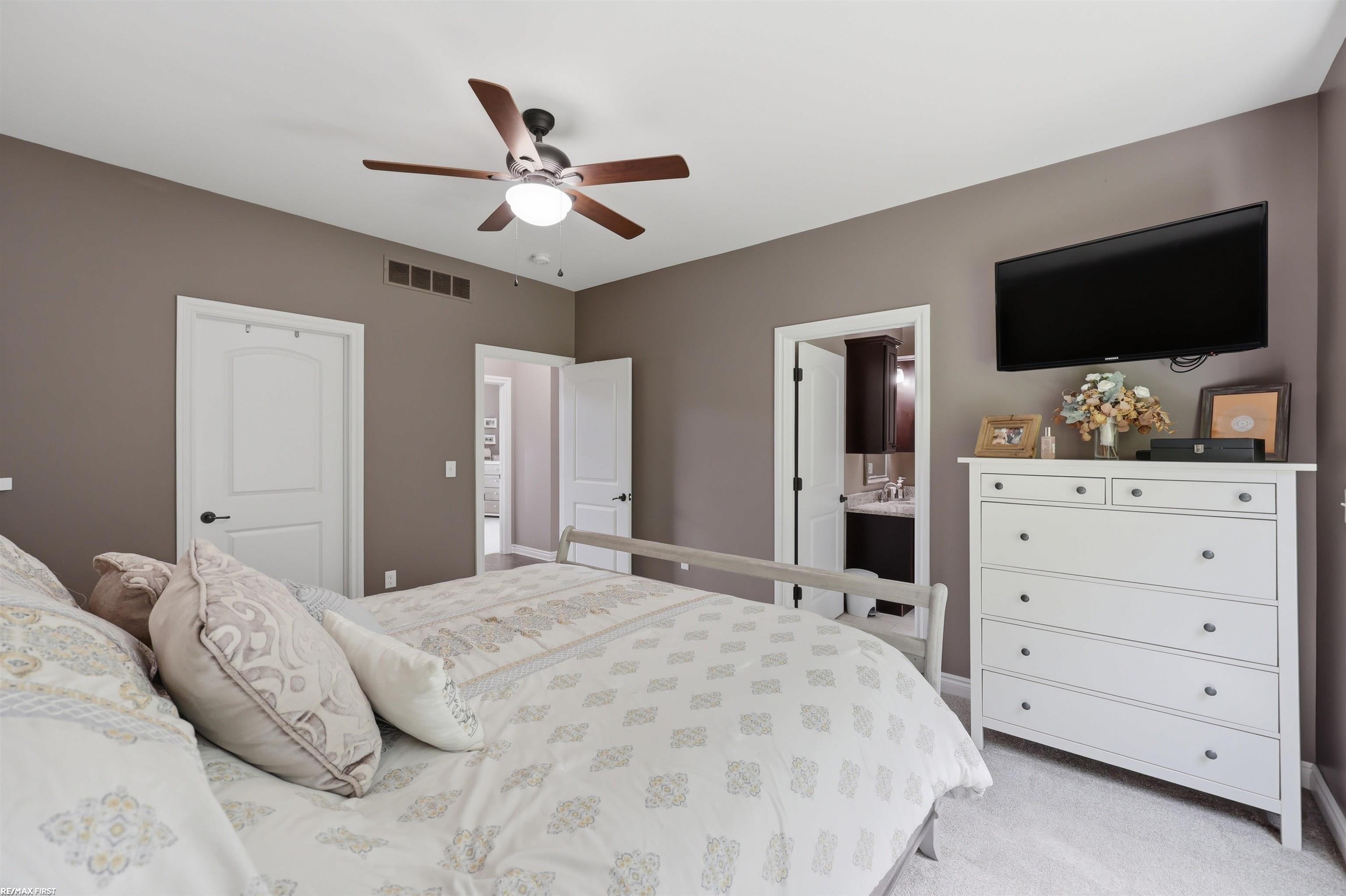 22350 Brantingham Road Macomb, MI 48044 - Photo 20 of 58