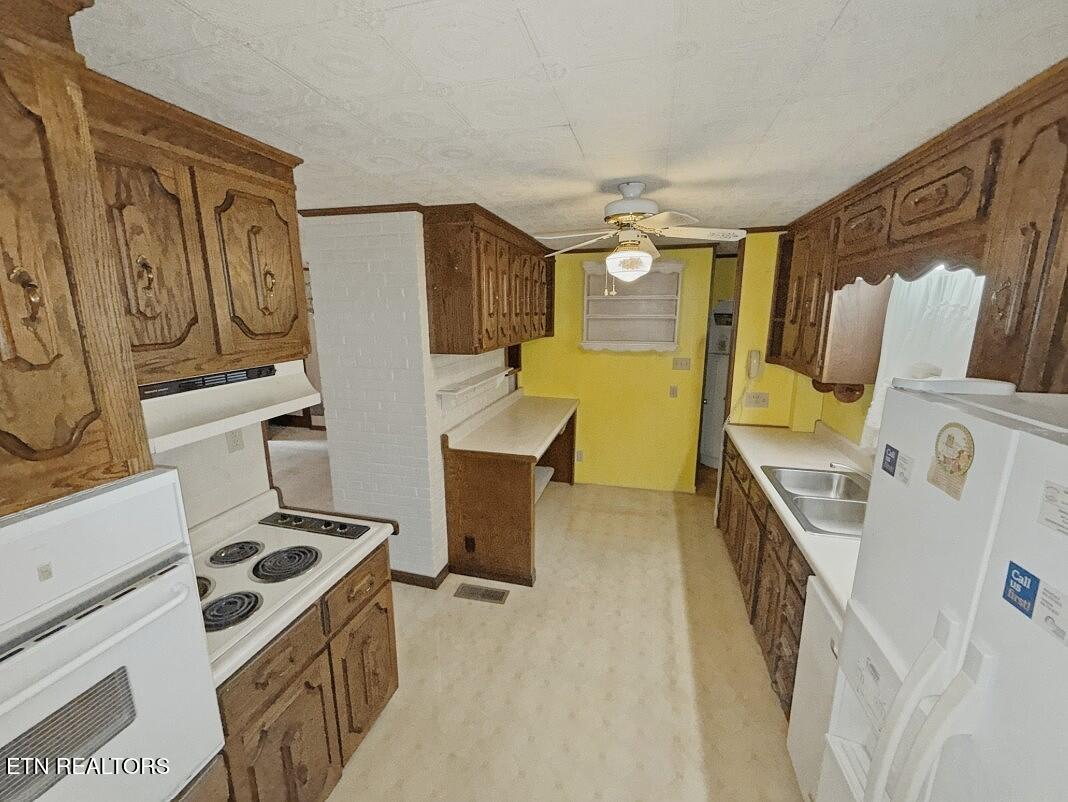 403 Delaware Avenue Oak Ridge, TN 37830 - Photo 16 of 33 13