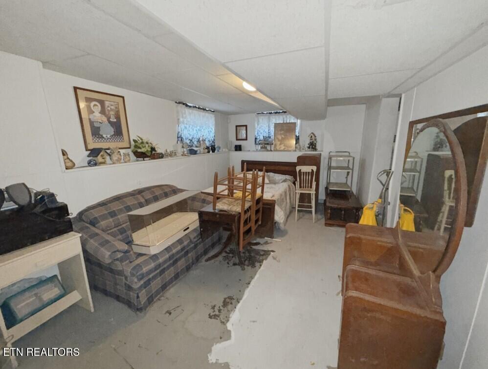 403 Delaware Avenue Oak Ridge, TN 37830 - Photo 25 of 33 22