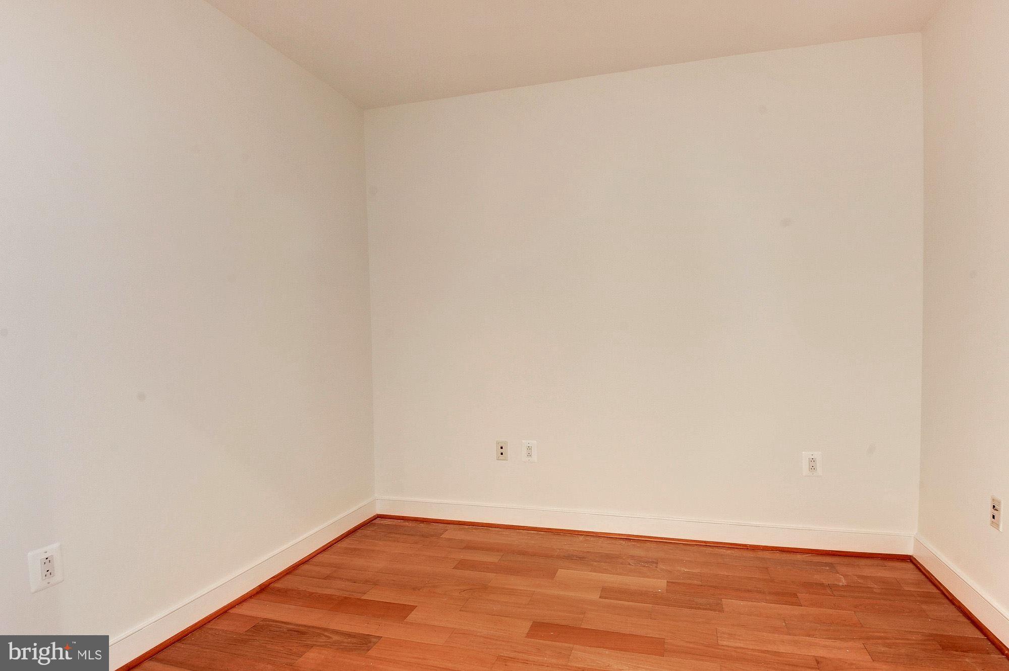 2425 L Street Northwest, Unit 635 Washington, DC 20037 - Photo 22 of 38 Den