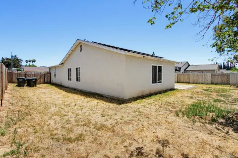 $739,900 | 1261 Conway Drive, Escondido, CA 92027
