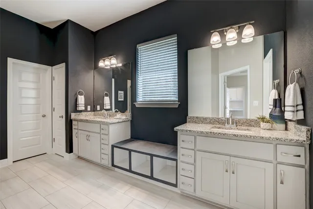 $449,900 | 153 High Plains Pass, Liberty Hill, TX 78642