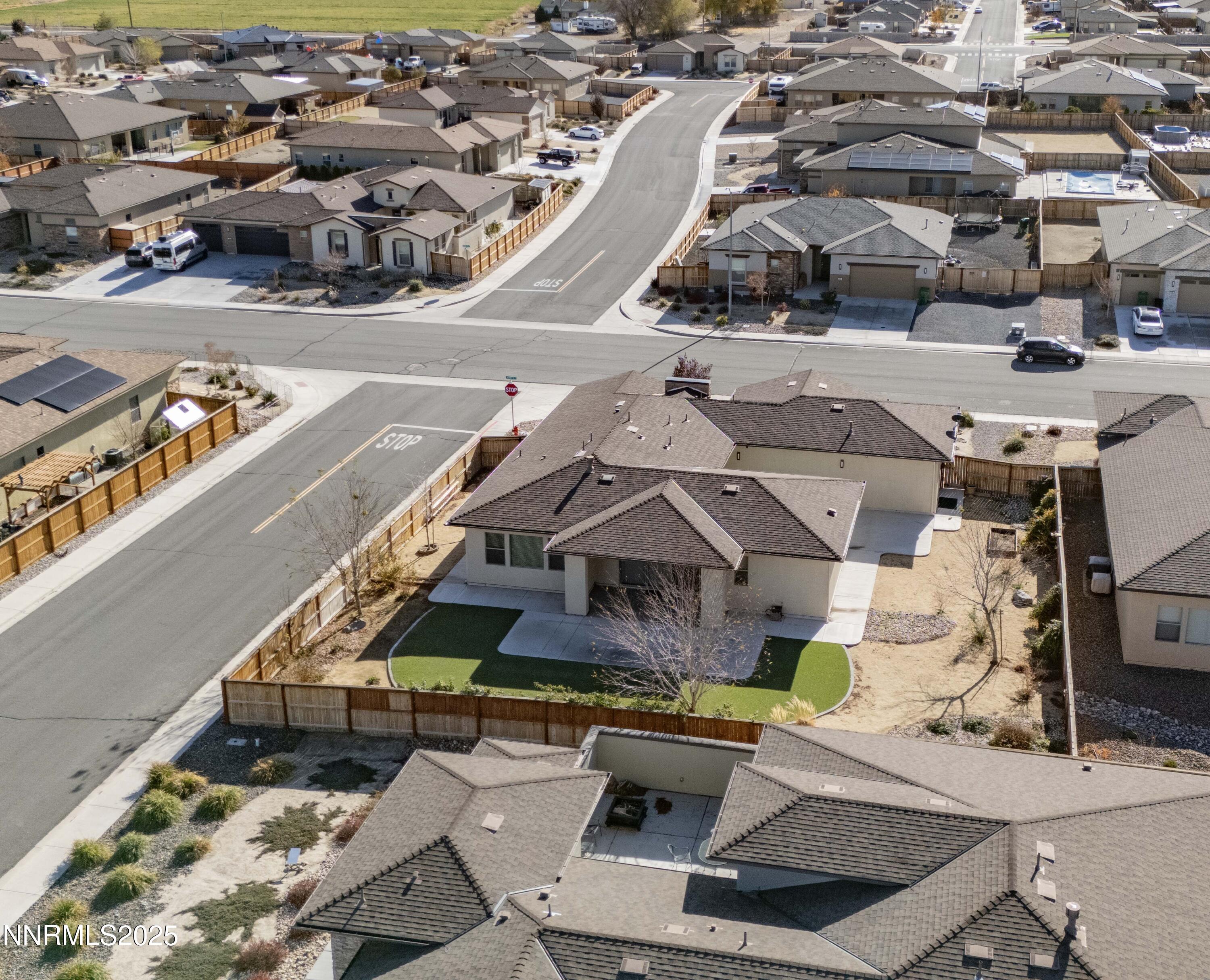 162 Jennys Lane Fernley, NV 89408 - Photo 36 of 39 an aerial view of a building with garden