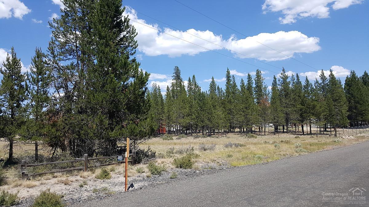 100 Split Rail Road La Pine, OR 97739 - Photo 3 of 4 Gallery Image 3