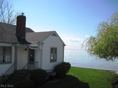 2731 East Sand Road Port Clinton, OH 43452 - Photo 1 of 1 Gallery Image 1