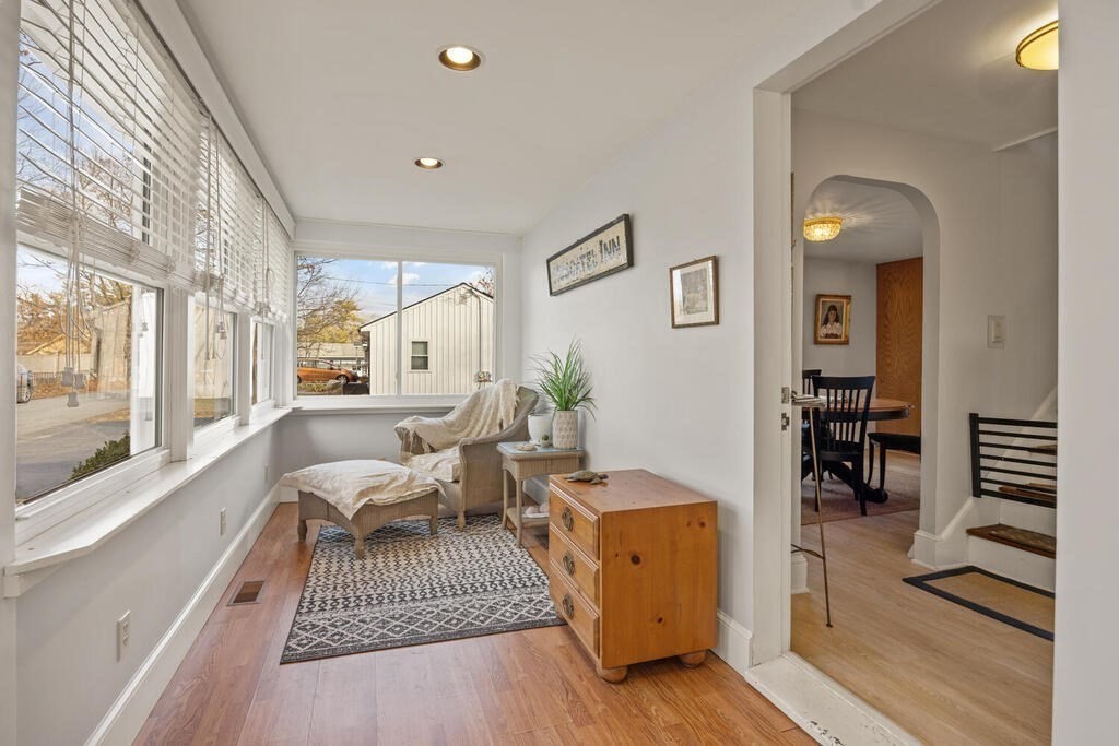 6 Porter Road North Reading, MA 01864 - Photo 5 of 38 Gallery Image 5