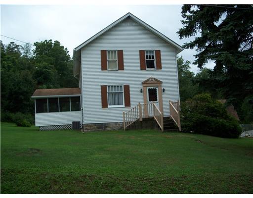 710 Jackson Road Apollo, PA 15613 - Photo 1 of 4 Exterior Front. Ready to move in faboulous grounds alomost 6 acres