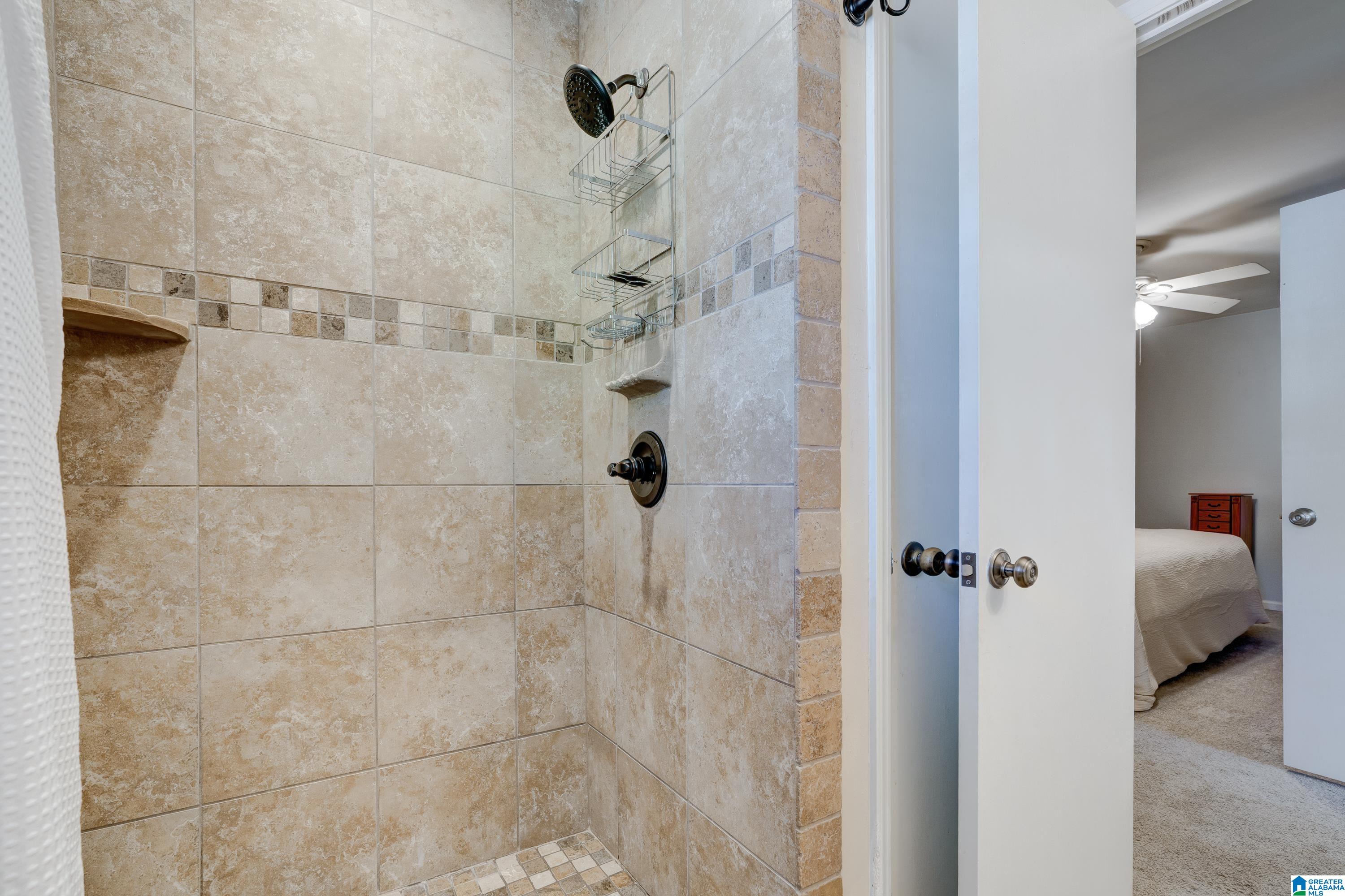 3486 Hurricane Road Birmingham, AL 35226 - Photo 18 of 25 Gallery Image 18