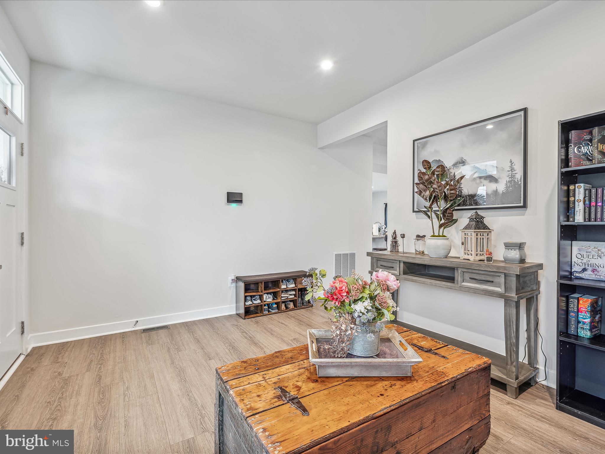 472 Rushbrook Road Martinsburg, WV 25403 - Photo 5 of 48 Office/Den