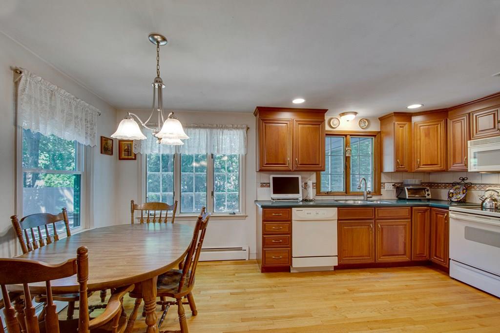 29 Oak Hill Road Needham, MA 02492 - Photo 10 of 27