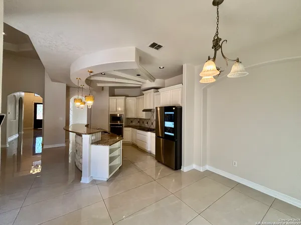 $2,400 | 2607 Seal Pointe, Converse, TX 78109