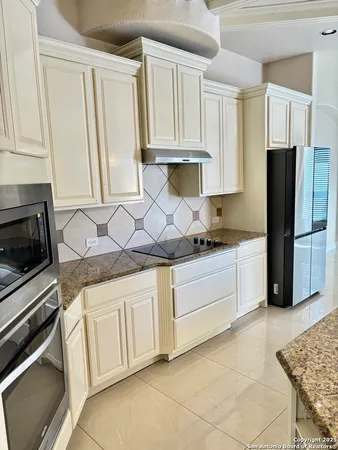 $2,400 | 2607 Seal Pointe, Converse, TX 78109