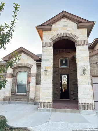 $2,400 | 2607 Seal Pointe, Converse, TX 78109