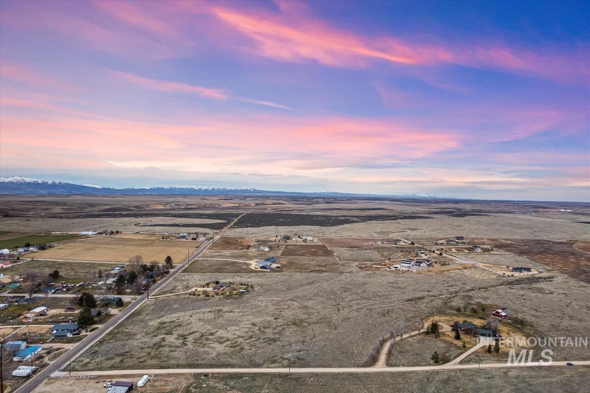 9661 West Kuna Road Kuna, ID 83634 - Photo 6 of 7