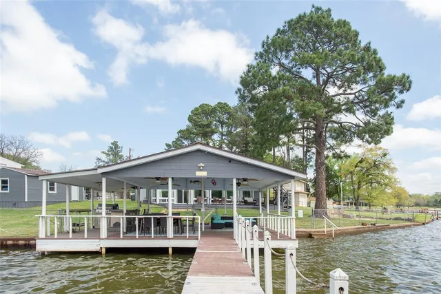 $624,999 | 113 Dolly Drive, Mabank, TX 75156