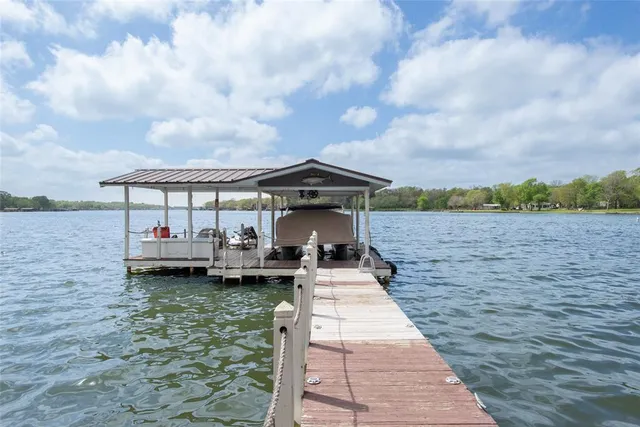 $624,999 | 113 Dolly Drive, Mabank, TX 75156