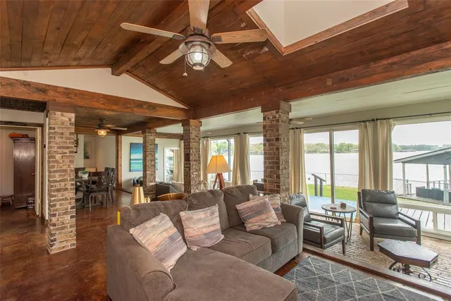 $624,999 | 113 Dolly Drive, Mabank, TX 75156