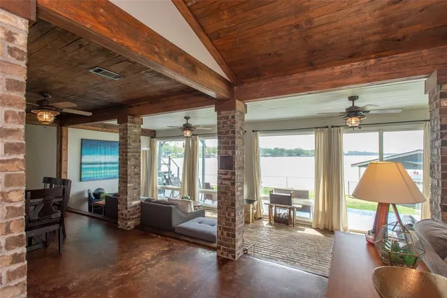 $624,999 | 113 Dolly Drive, Mabank, TX 75156