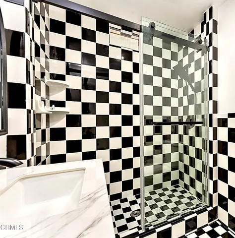 $3,300 | 1121 La Puerta Street, Los Angeles, CA 90023